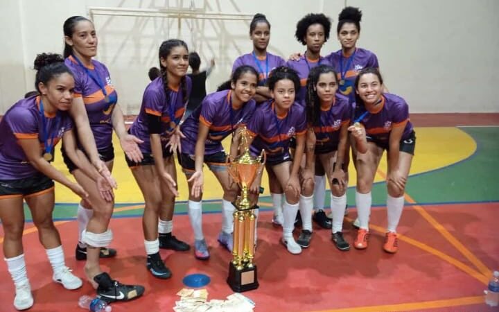 Equipe de Futsal Feminino Wagner fc vence a I Copa Regional da categoria