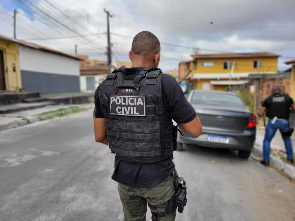 Pastor é preso suspeito de ser químico de laboratório de drogas no interior da Bahia