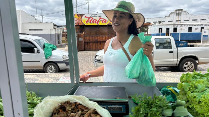 Feira Agroecológica gera renda e transforma vidas em Iaçu